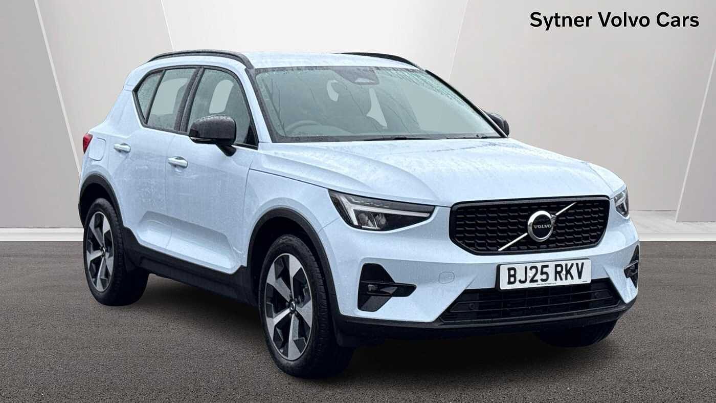 Used Volvo XC40 2025 for sale - 76679770: Photo 1