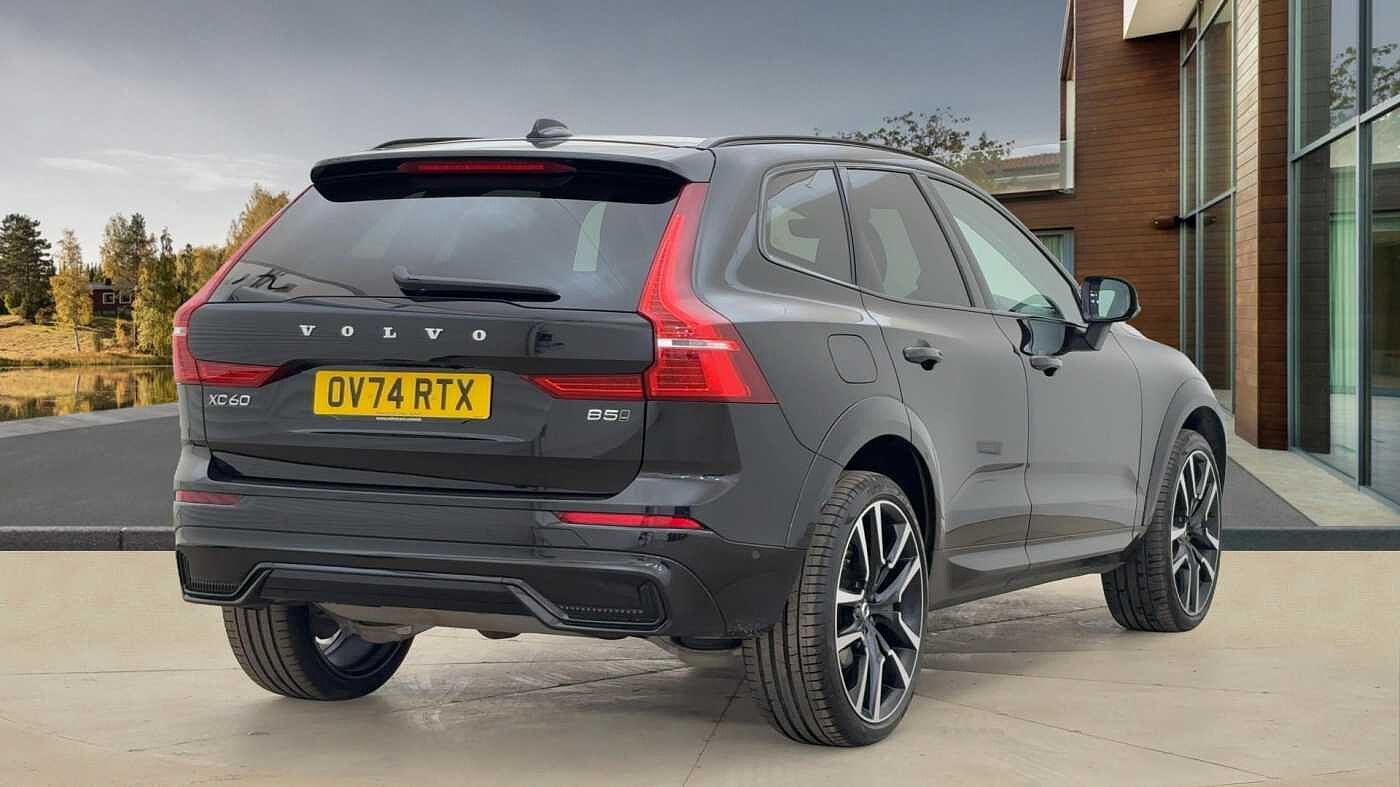 Used Volvo XC60 2024 for sale - 76677971: Photo 3