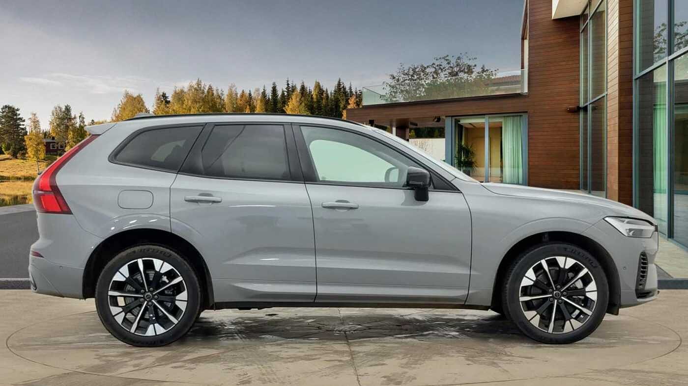 Used Volvo XC60 2025 for sale - 77158991: Photo 2