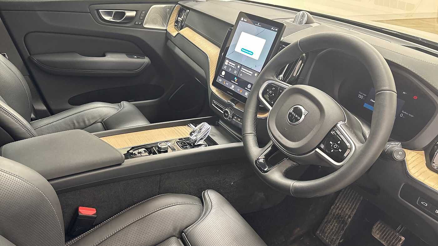 Used Volvo XC60 2025 for sale - 77158991: Photo 9