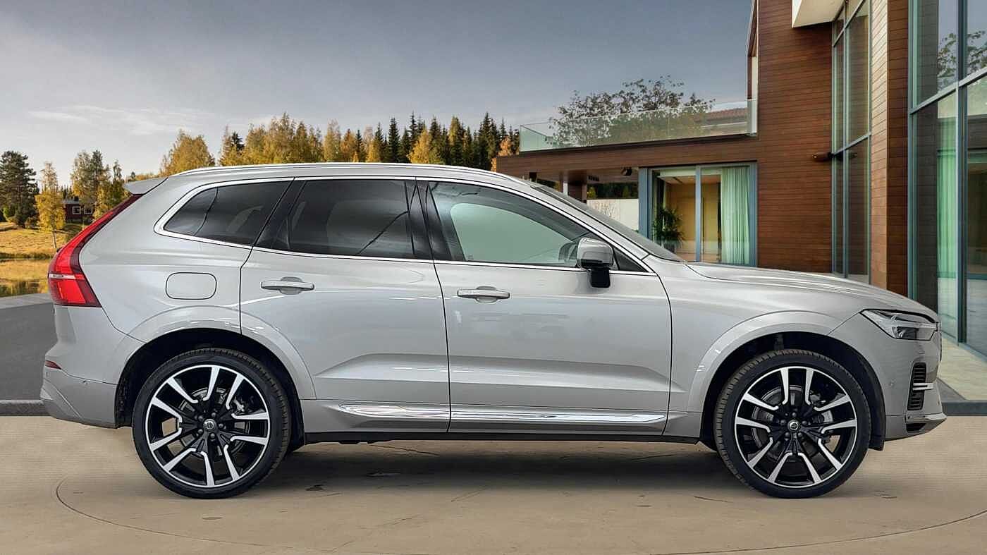 Used Volvo XC60 2025 for sale - 76734285: Photo 2