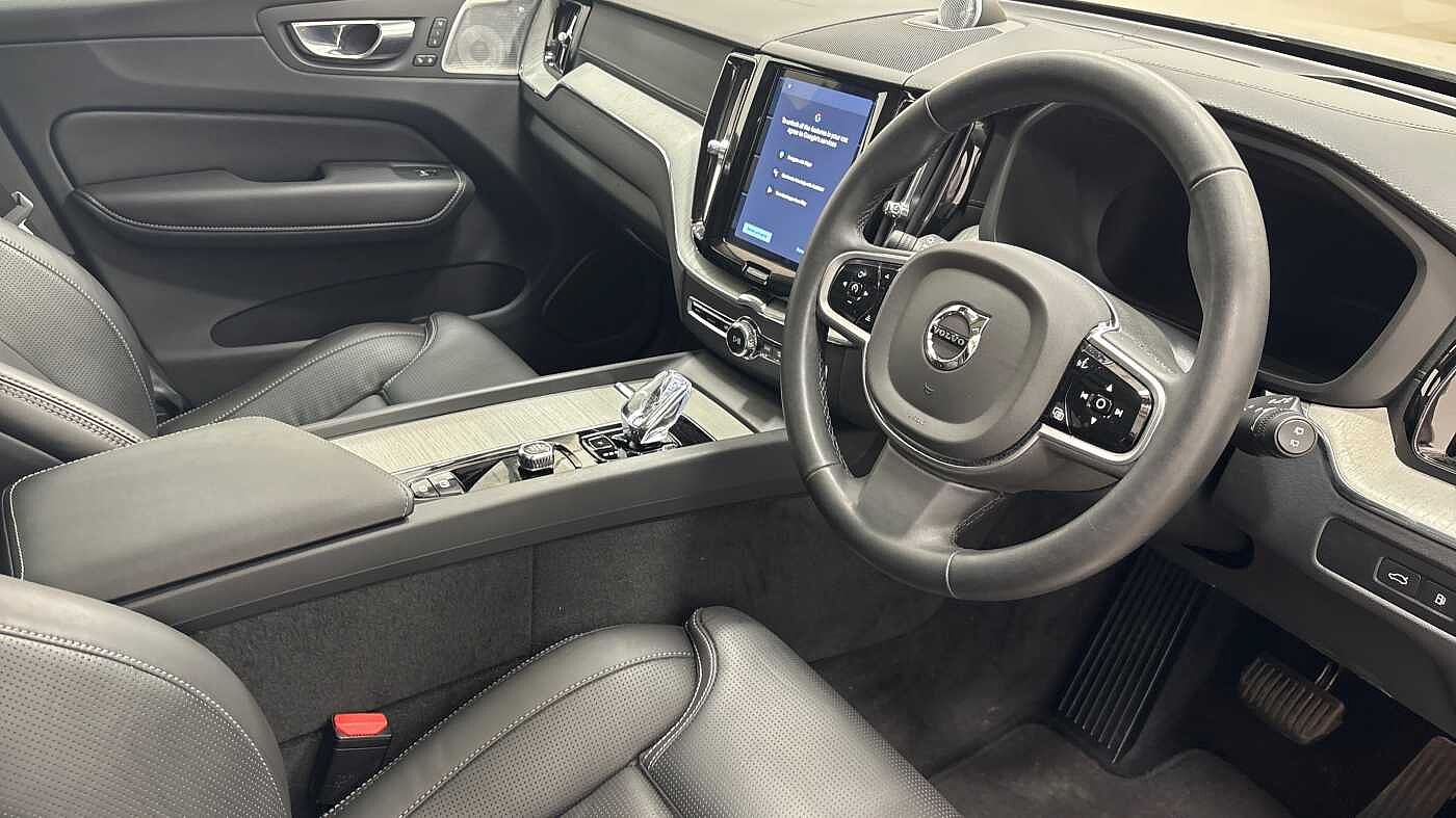 Used Volvo XC60 2025 for sale - 76734285: Photo 9