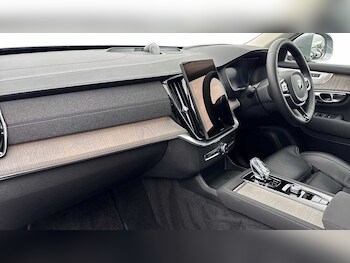 Used Volvo XC90 2025 for sale - 78139718: Photo