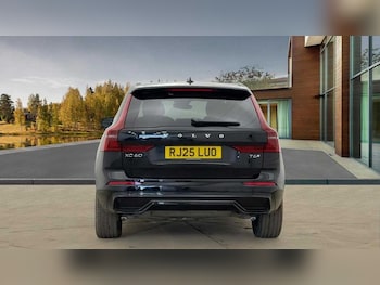 Used Volvo XC60 2025 for sale - 77164631: Photo