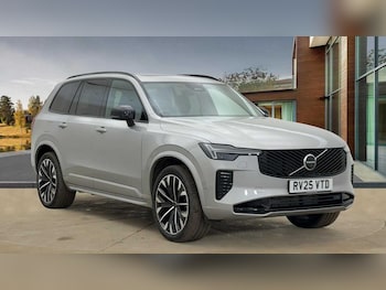 2025 (25) - 2.0 T8 PHEV Plus Dark 5dr AWD Geartronic