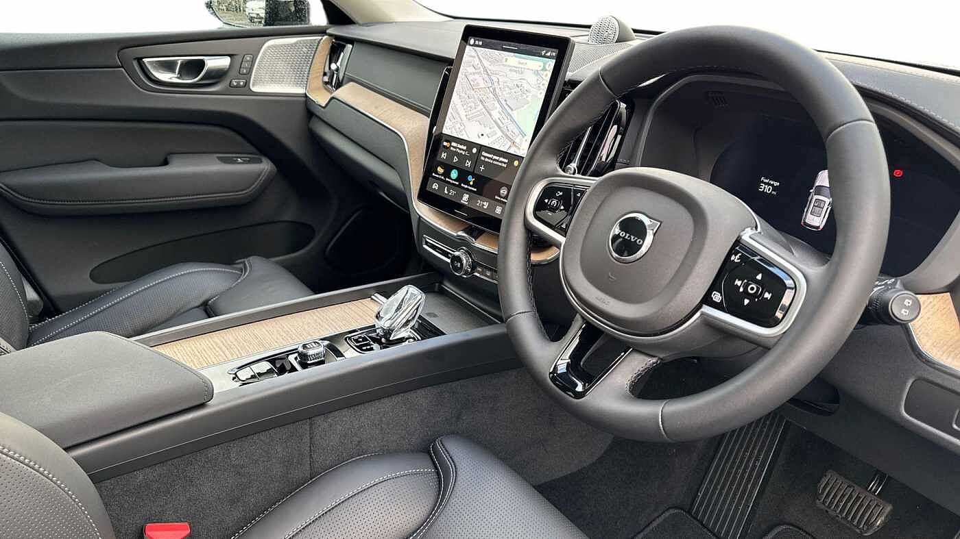 Used Volvo XC60 2025 for sale - 76679486: Photo 5
