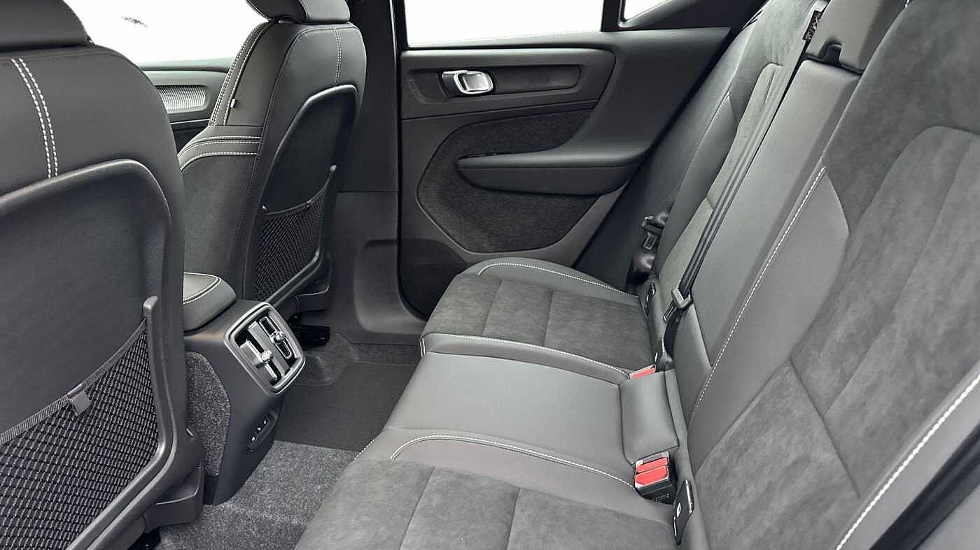 Used Volvo XC40 2025 for sale - 78121337: Photo 10