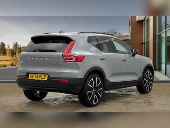 Used Volvo XC40 2024 for sale - 76734289: Photo