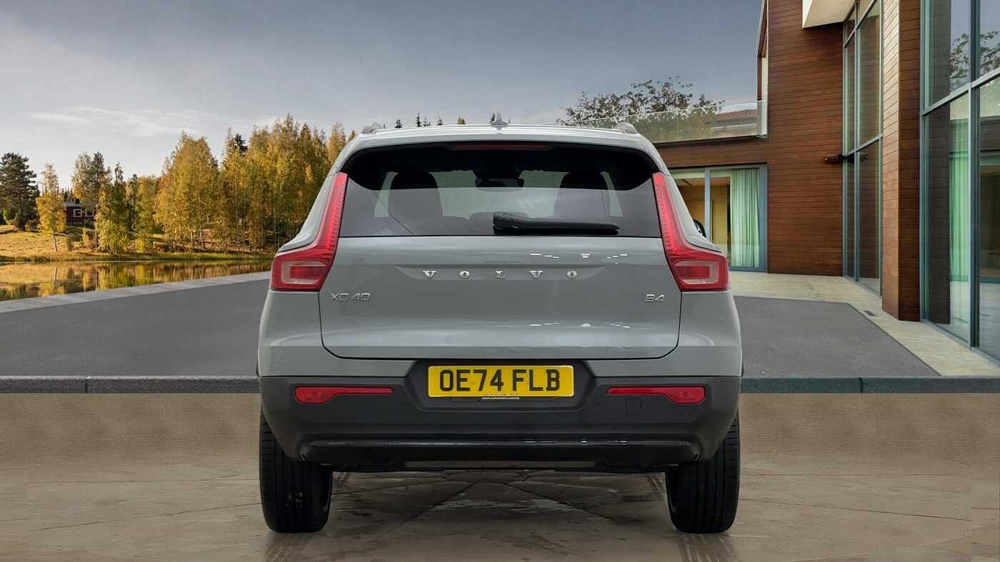 Used Volvo XC40 2024 for sale - 76734289: Photo 4