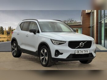 Volvo - XC40
