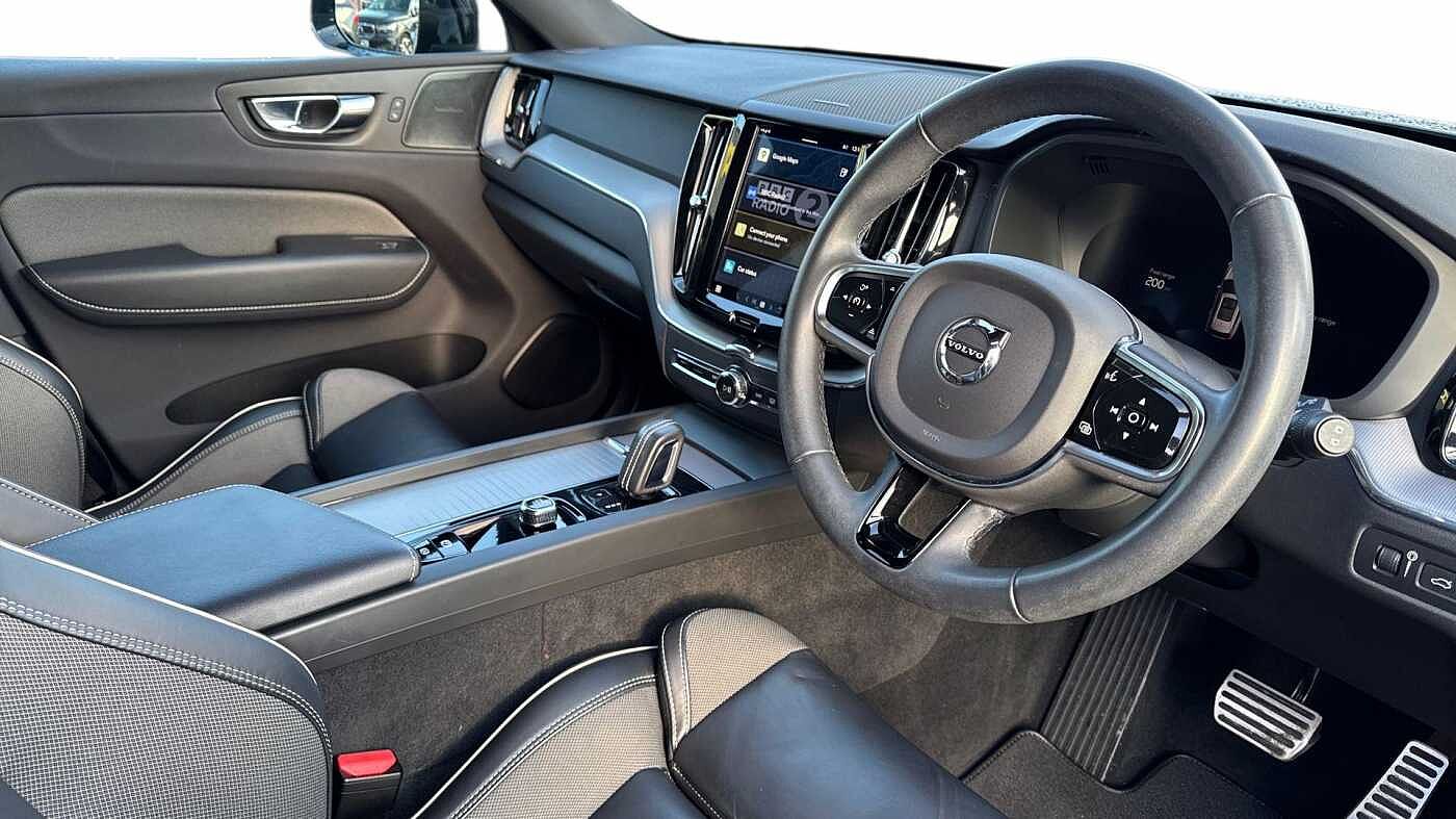 Used Volvo XC60 2021 for sale - 76968785: Photo 5