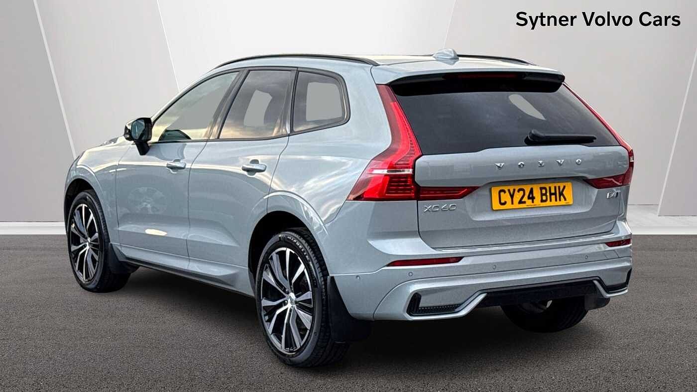 Used Volvo XC60 2024 for sale - 76955548: Photo 2