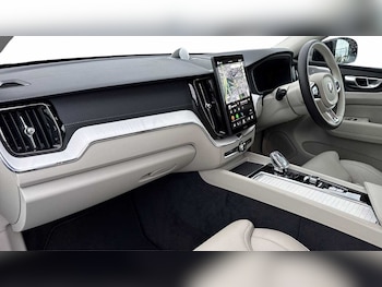 Used Volvo XC60 2025 for sale - 76679508: Photo