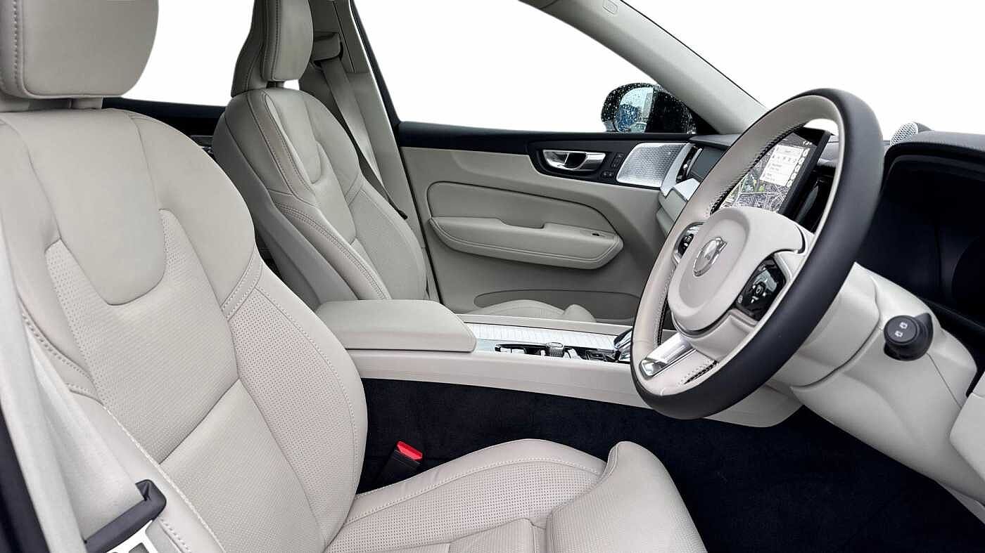 Used Volvo XC60 2025 for sale - 76679508: Photo 9