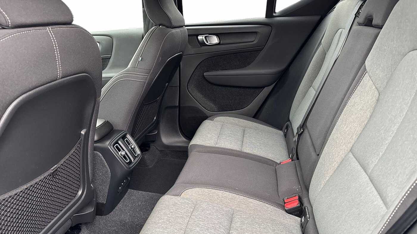 Used Volvo XC40 2023 for sale - 76676411: Photo 10