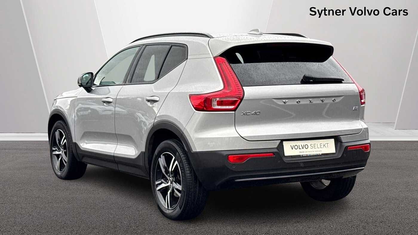 Used Volvo XC40 2023 for sale - 76676411: Photo 2