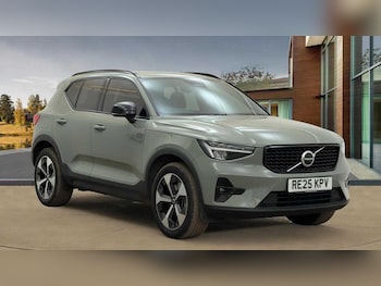 Used Volvo XC40 2025 for sale - 77401301: Photo
