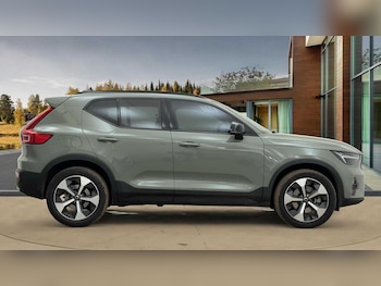 Used Volvo XC40 2025 for sale - 77401301: Photo