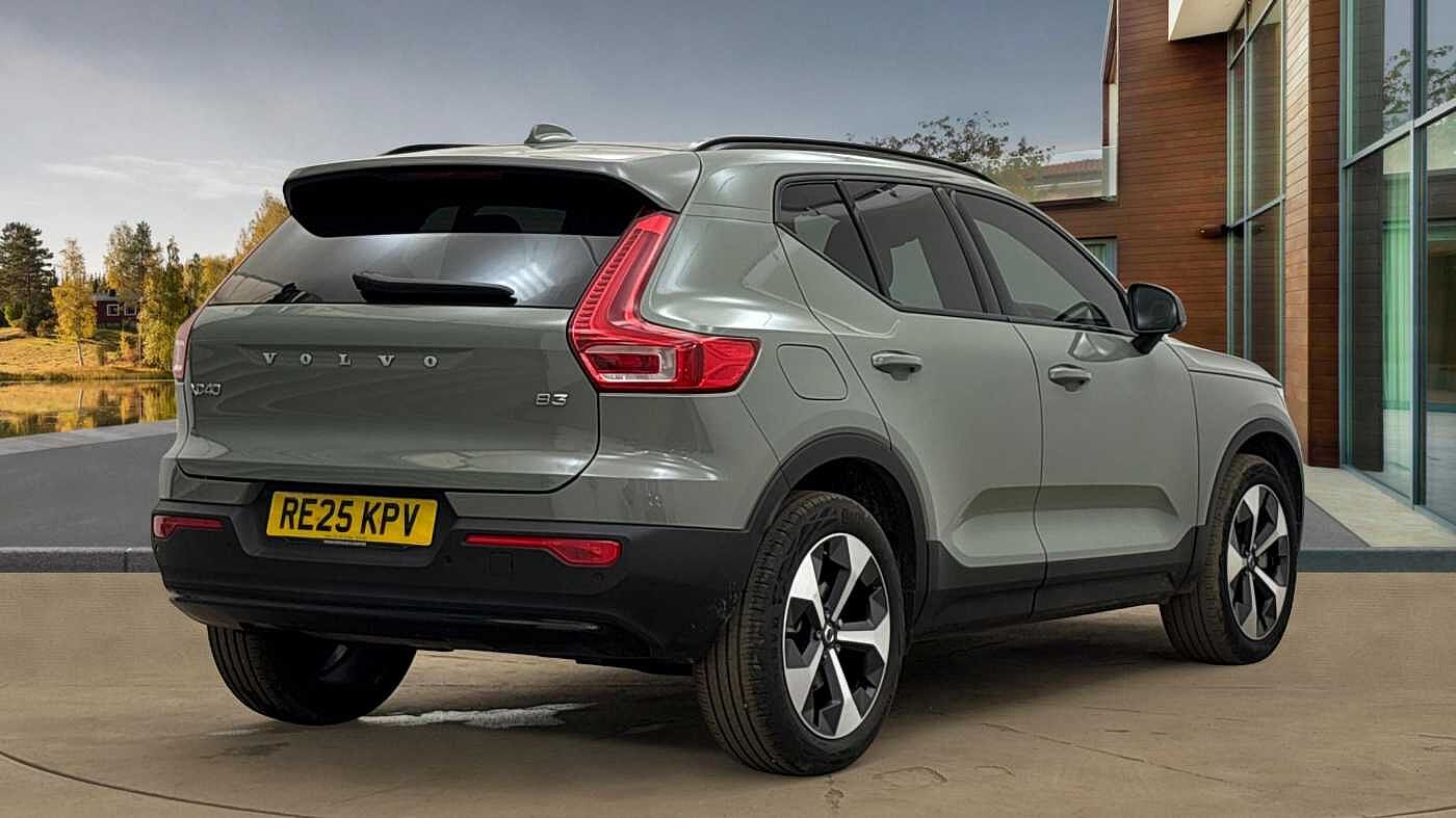 Used Volvo XC40 2025 for sale - 77401301: Photo 3