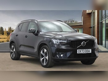 2024 (73) - 2.0 B3P Plus Dark 5dr Auto