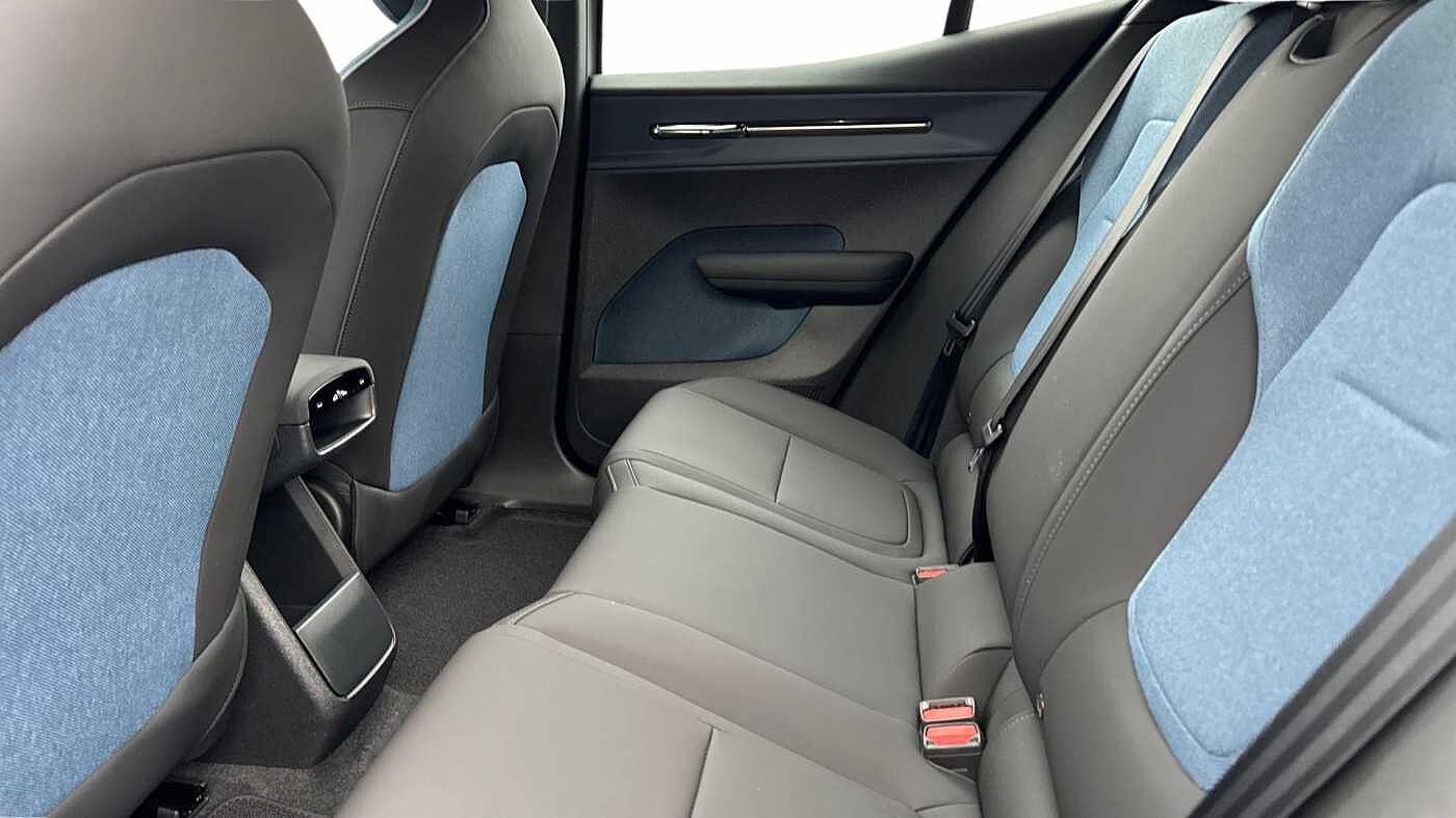 Used Volvo EX30 2025 for sale - 76678049: Photo 10