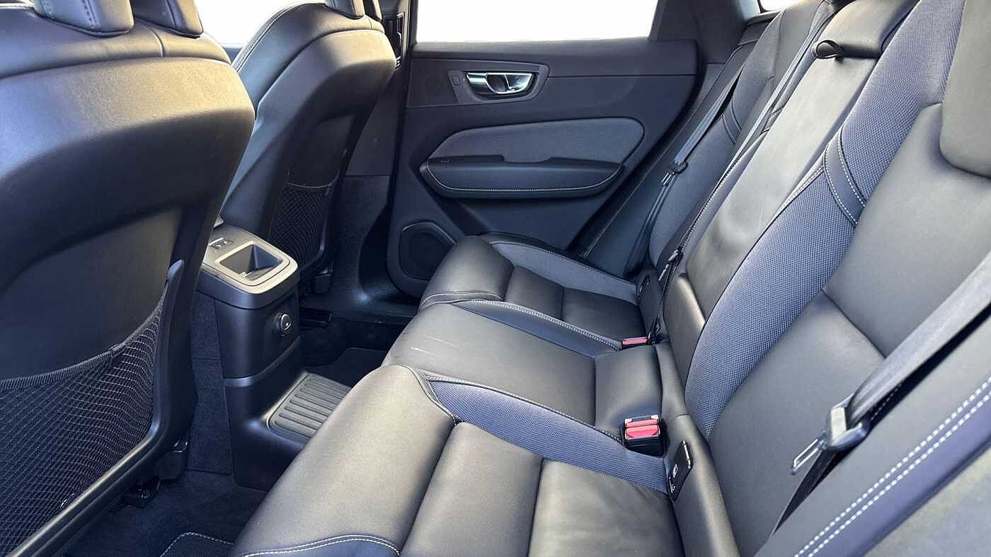 Used Volvo XC60 2021 for sale - 77348570: Photo 10