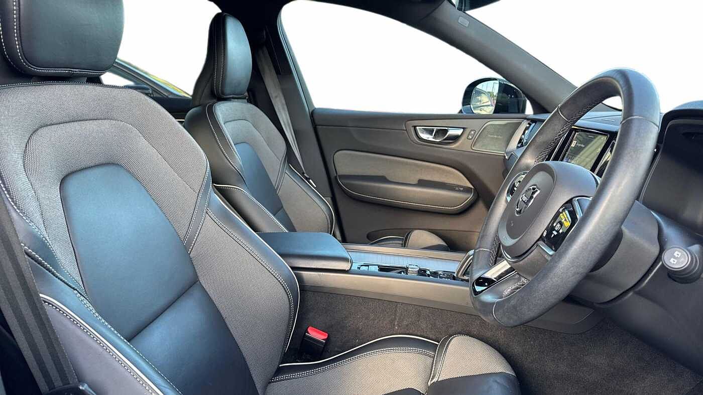 Used Volvo XC60 2021 for sale - 77348570: Photo 9