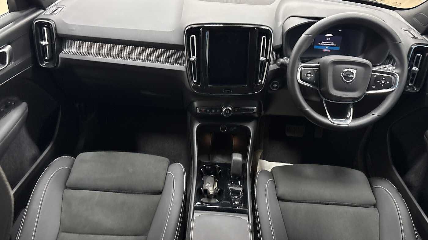 Used Volvo XC40 2025 for sale - 77961559: Photo 10