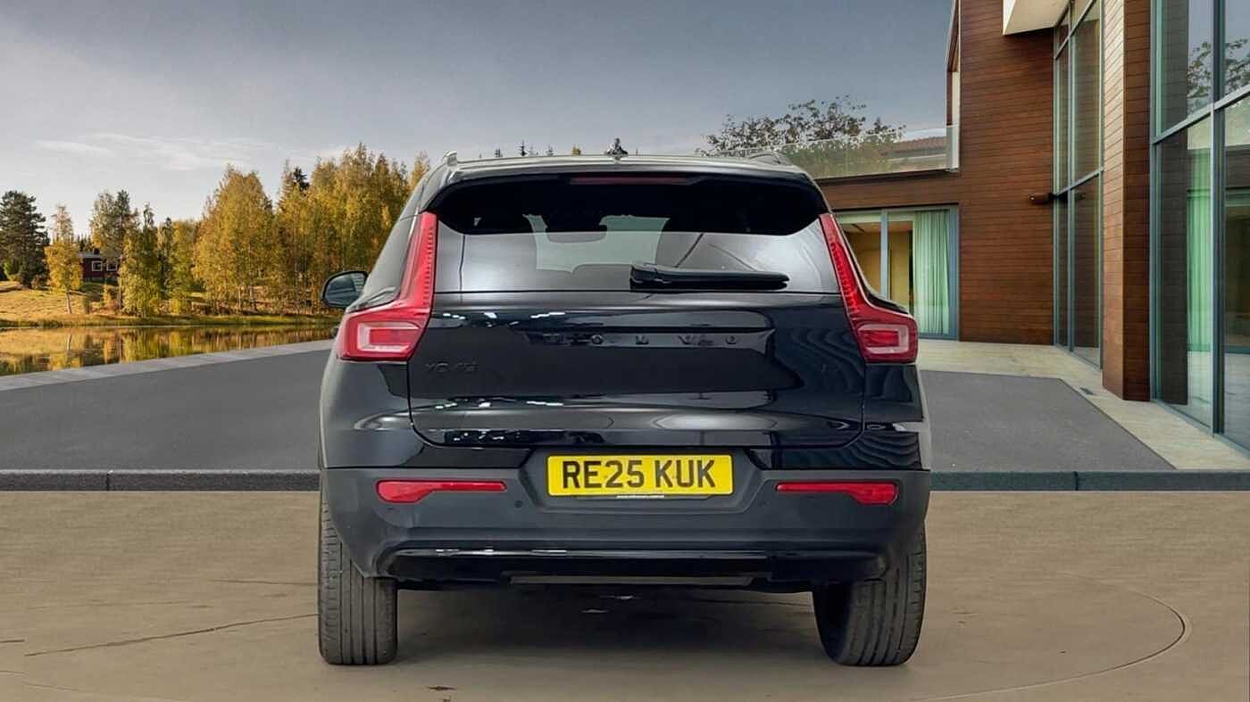 Used Volvo XC40 2025 for sale - 77961559: Photo 4