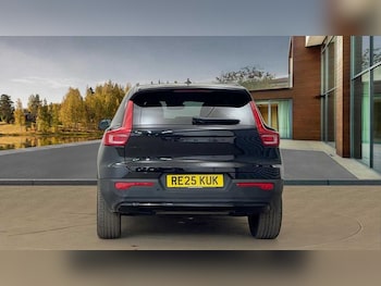 Used Volvo XC40 2025 for sale - 77961559: Photo