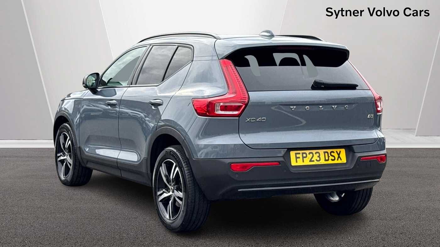 Used Volvo XC40 2023 for sale - 77601813: Photo 2