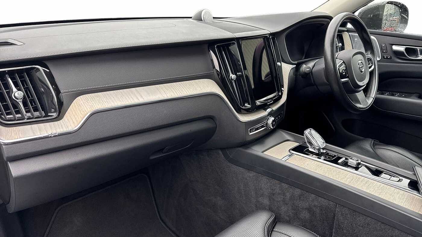 Used Volvo XC60 2021 for sale - 76674011: Photo 4