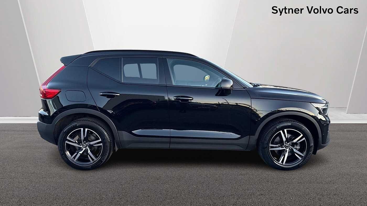 Used Volvo XC40 2023 for sale - 76676144: Photo 3