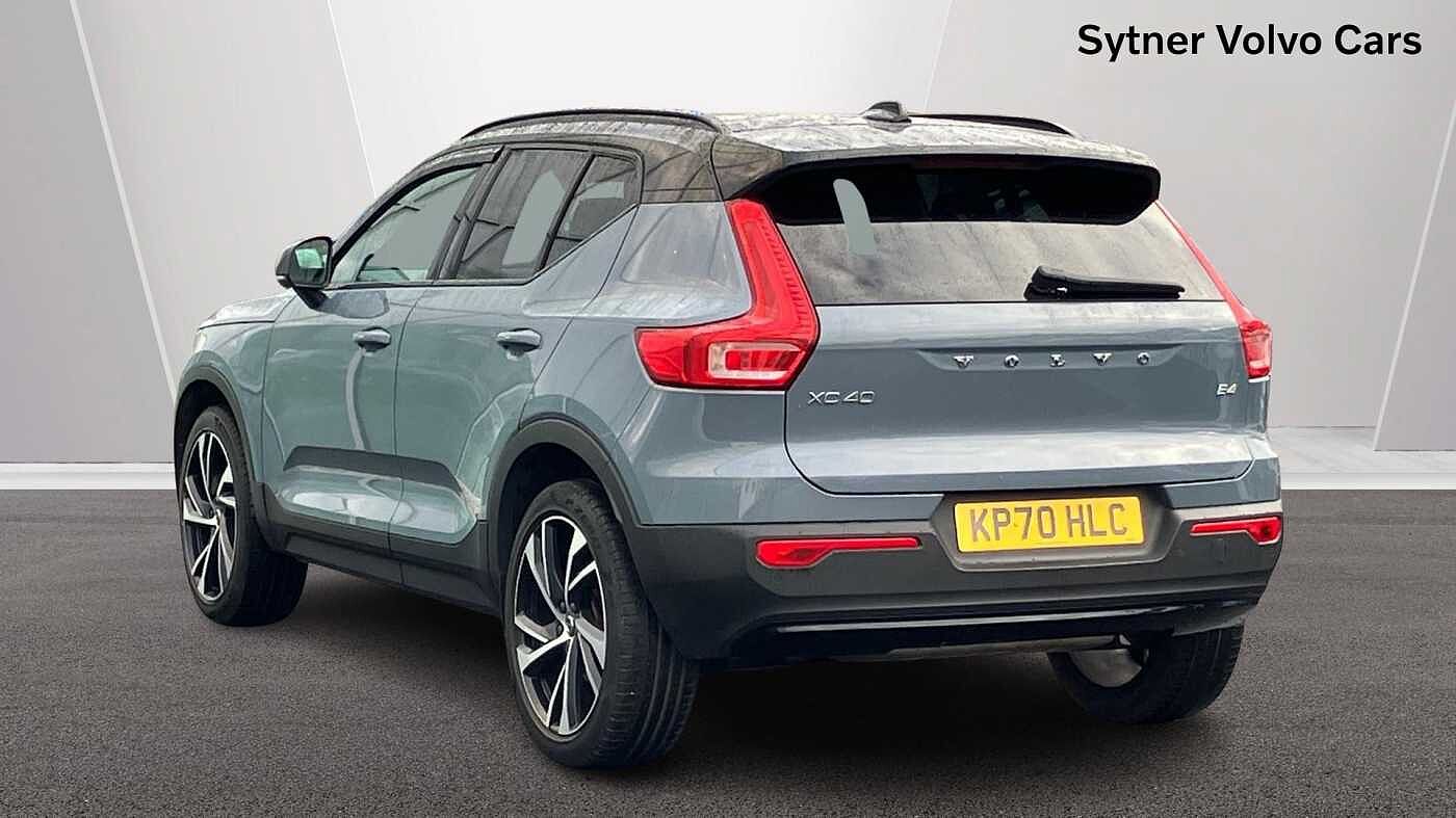 Used Volvo XC40 2020 for sale - 76681181: Photo 2