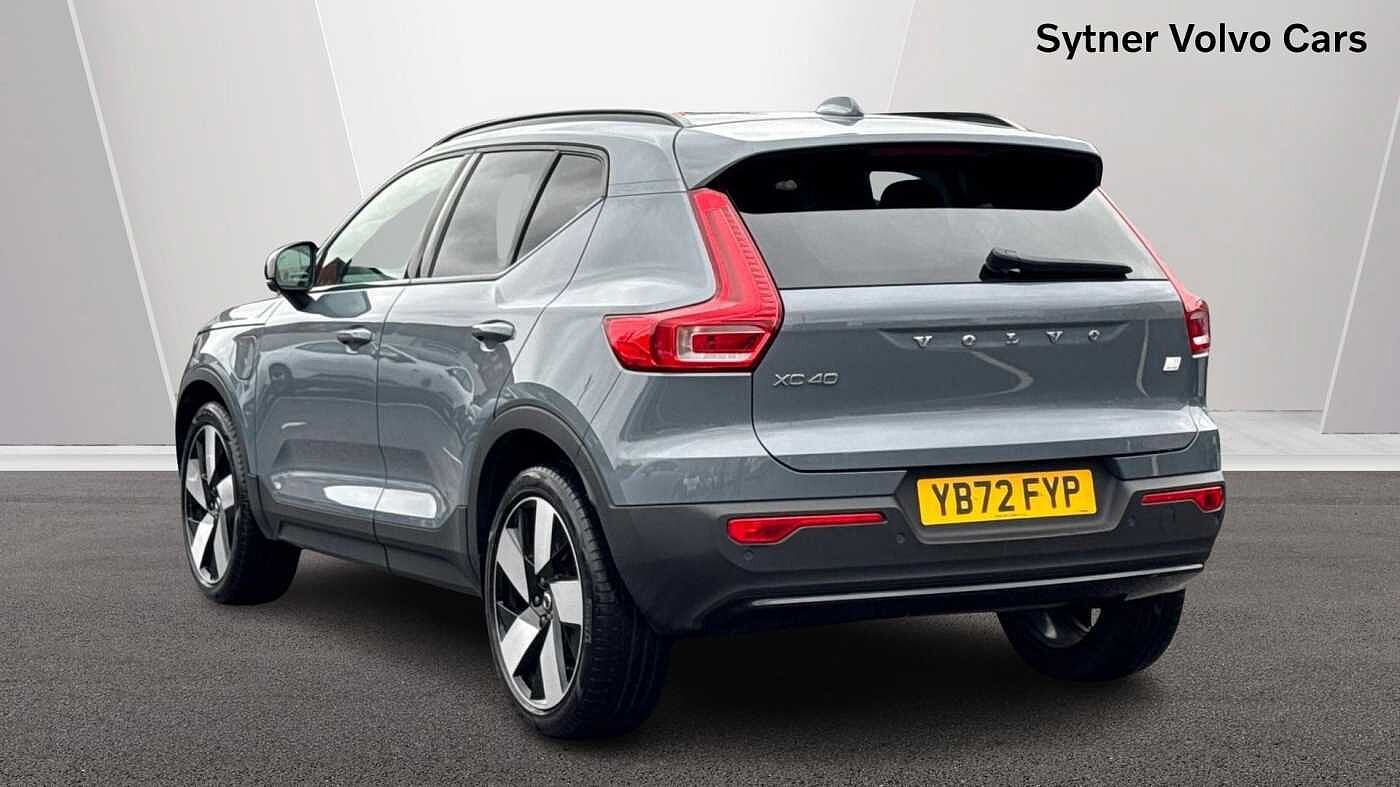 Used Volvo XC40 2022 for sale - 76674796: Photo 2