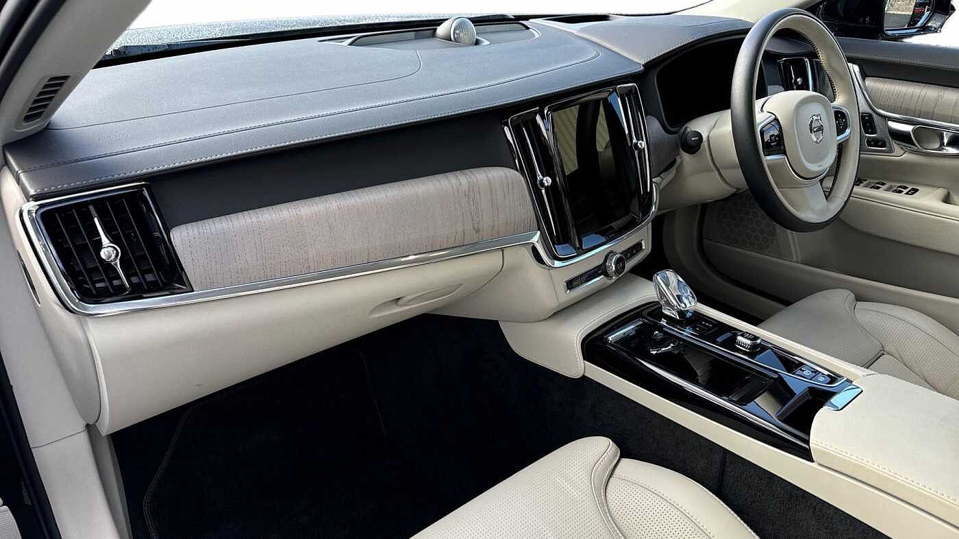 Used Volvo V90 2024 for sale - 76677260: Photo 4