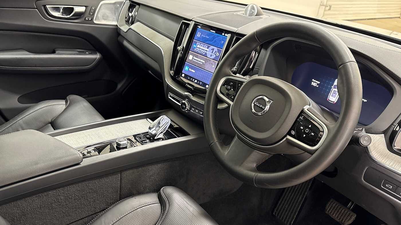 Used Volvo XC60 2025 for sale - 76891521: Photo 9