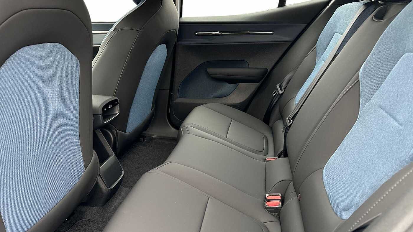 Used Volvo EX30 2025 for sale - 76678023: Photo 10