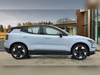 Used Volvo EX30 2025 for sale - 76680693: Photo