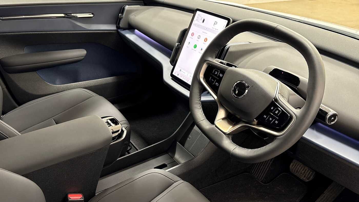 Used Volvo EX30 2025 for sale - 76680693: Photo 9