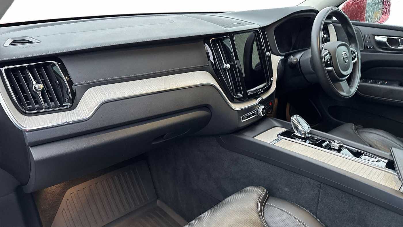 Used Volvo XC60 2022 for sale - 77044478: Photo 4