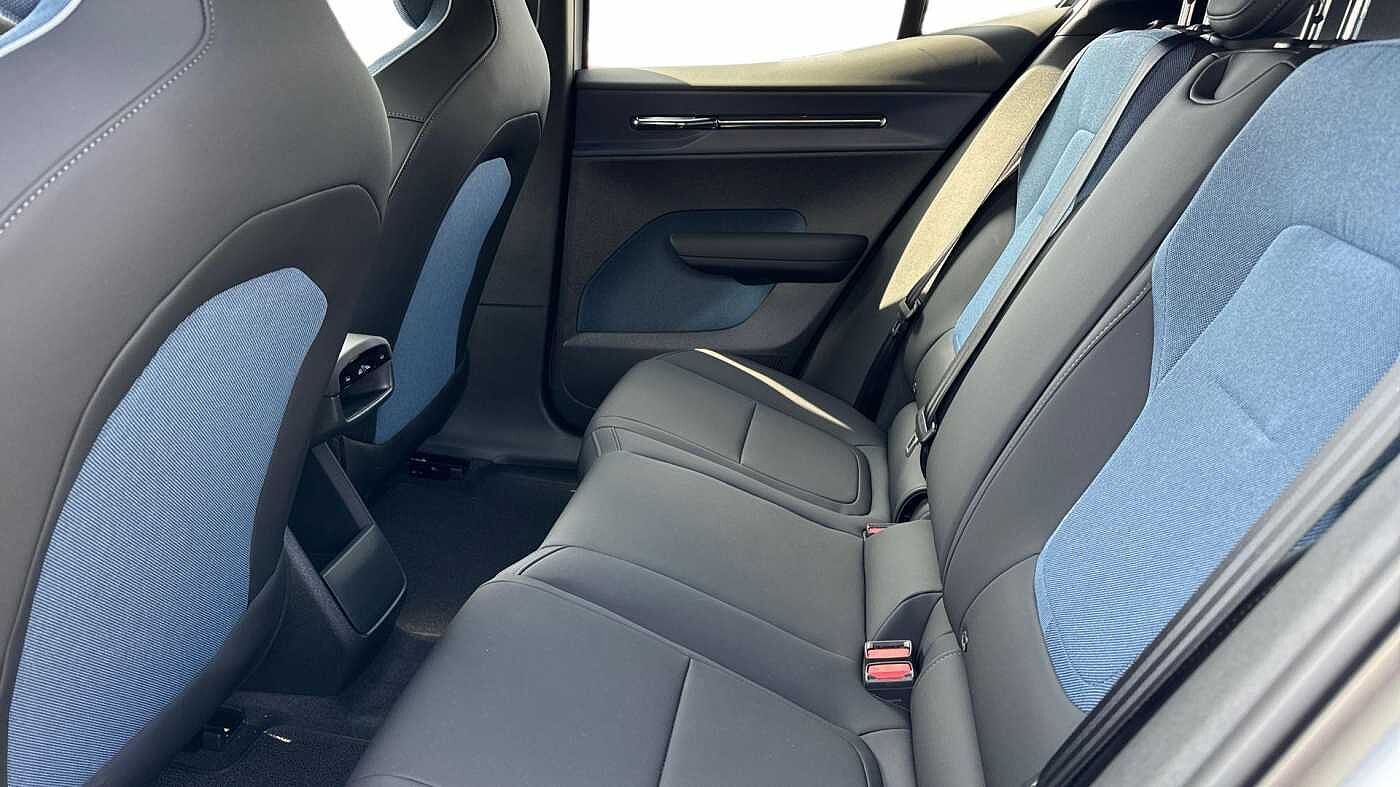 Used Volvo EX30 2025 for sale - 76679339: Photo 10