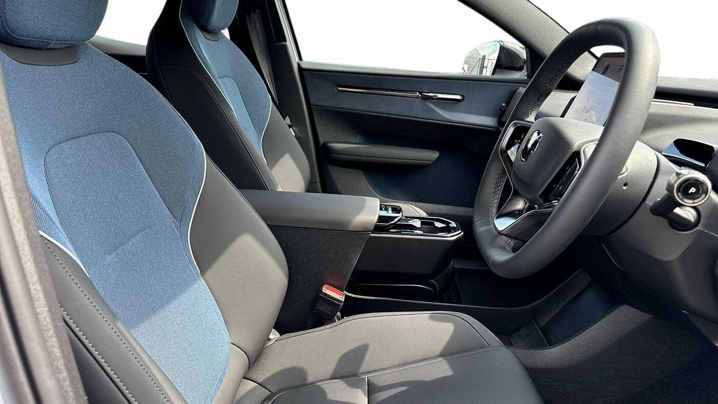 Used Volvo EX30 2025 for sale - 76679339: Photo 9