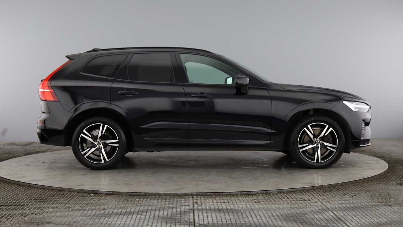 Used Volvo XC60 2021 for sale - 76674246: Photo 2