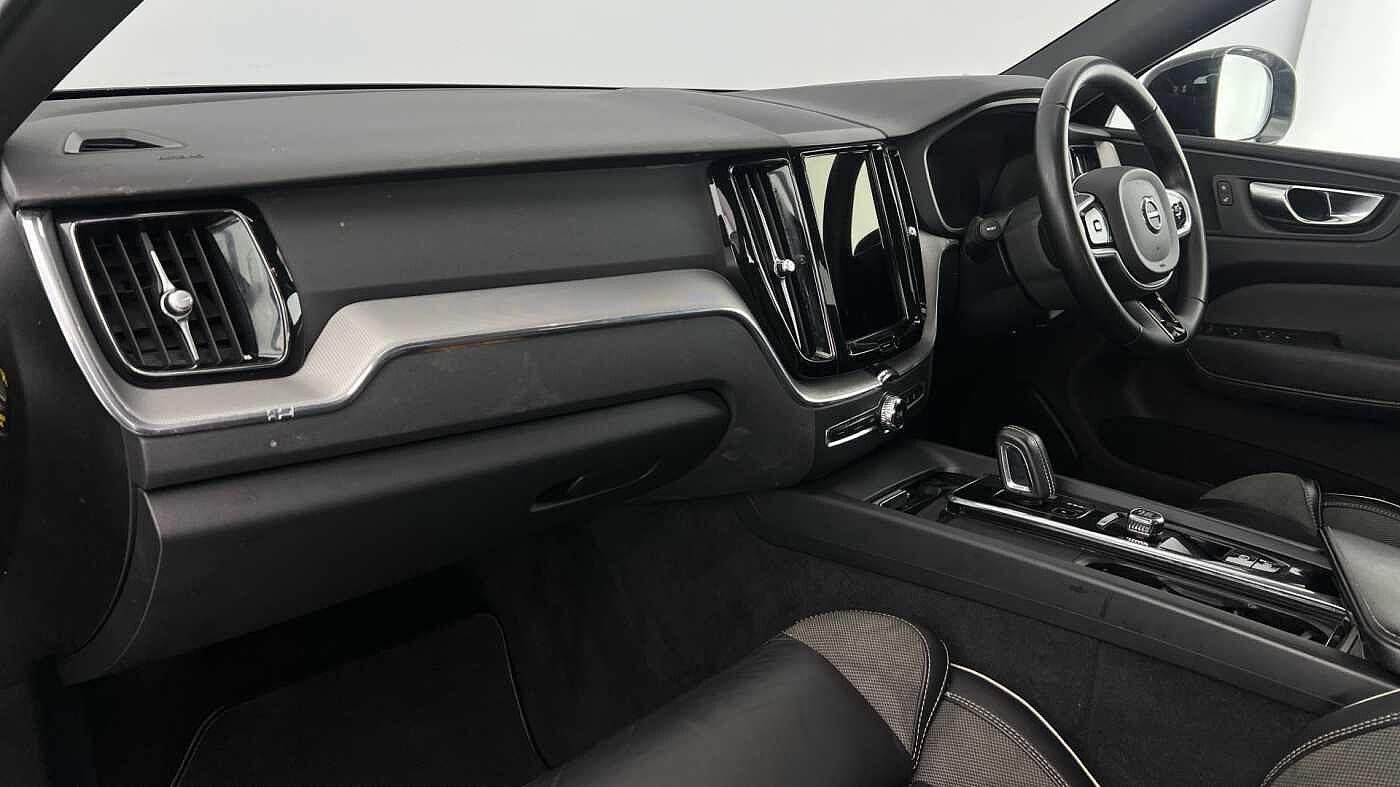 Used Volvo XC60 2021 for sale - 76674246: Photo 6