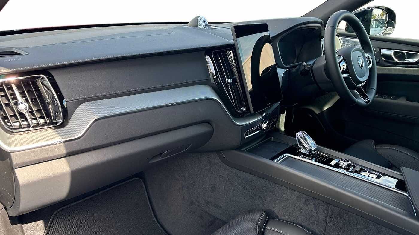 Used Volvo XC60 2025 for sale - 76678132: Photo 4