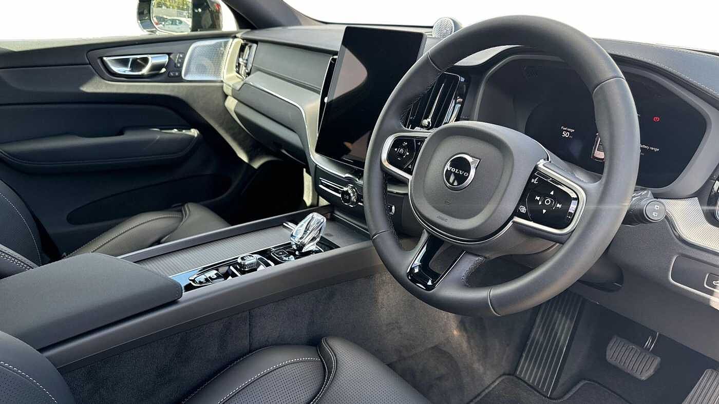 Used Volvo XC60 2025 for sale - 76678132: Photo 5