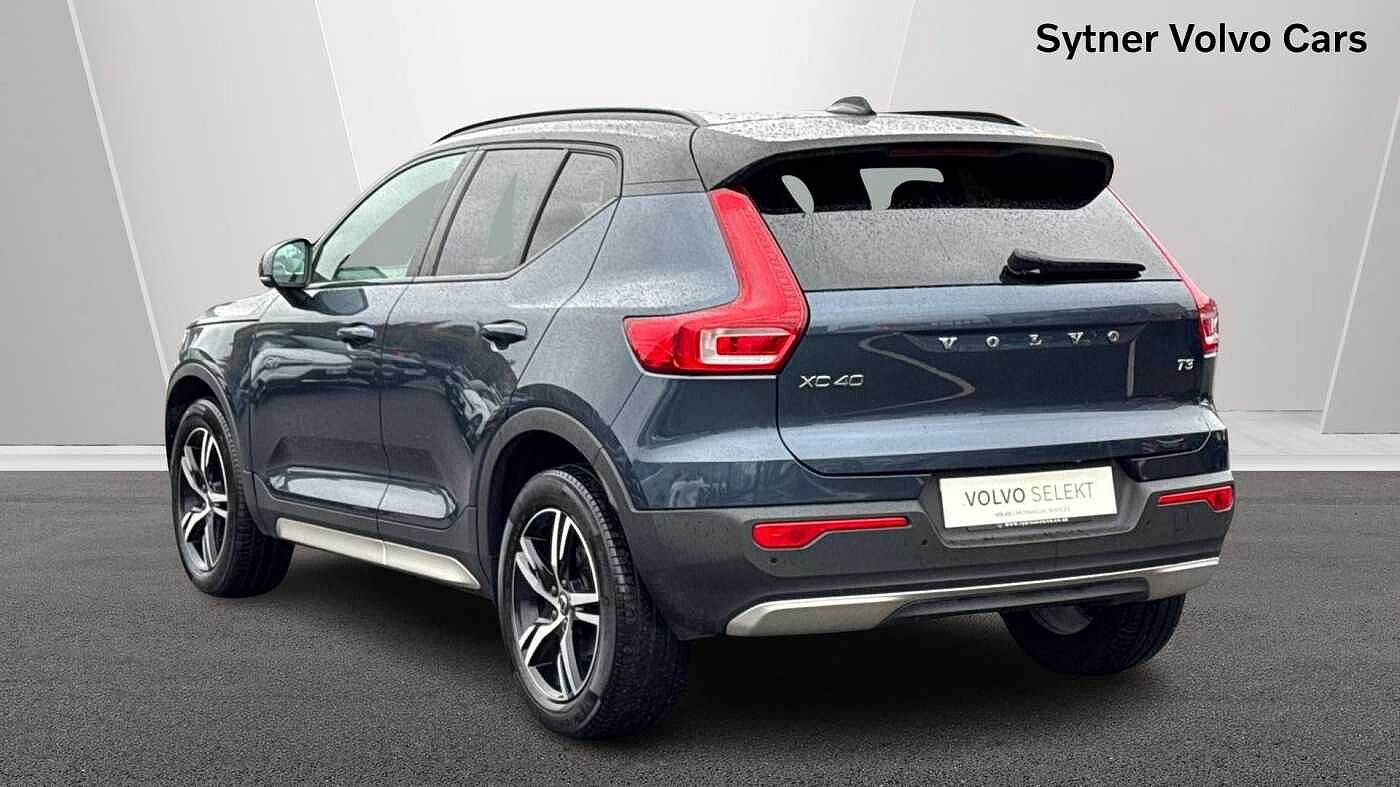 Used Volvo XC40 2021 for sale - 76674344: Photo 2