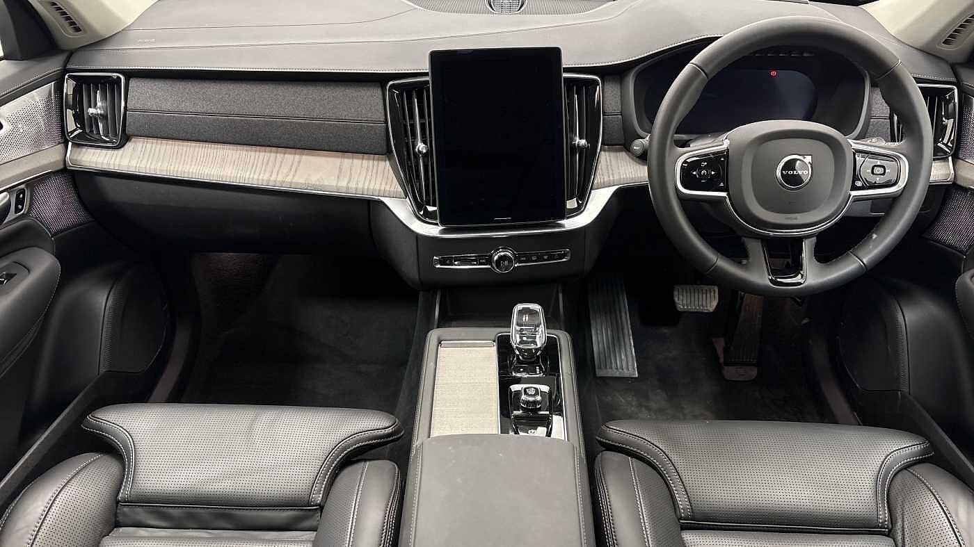 Used Volvo XC90 2025 for sale - 76680680: Photo 10