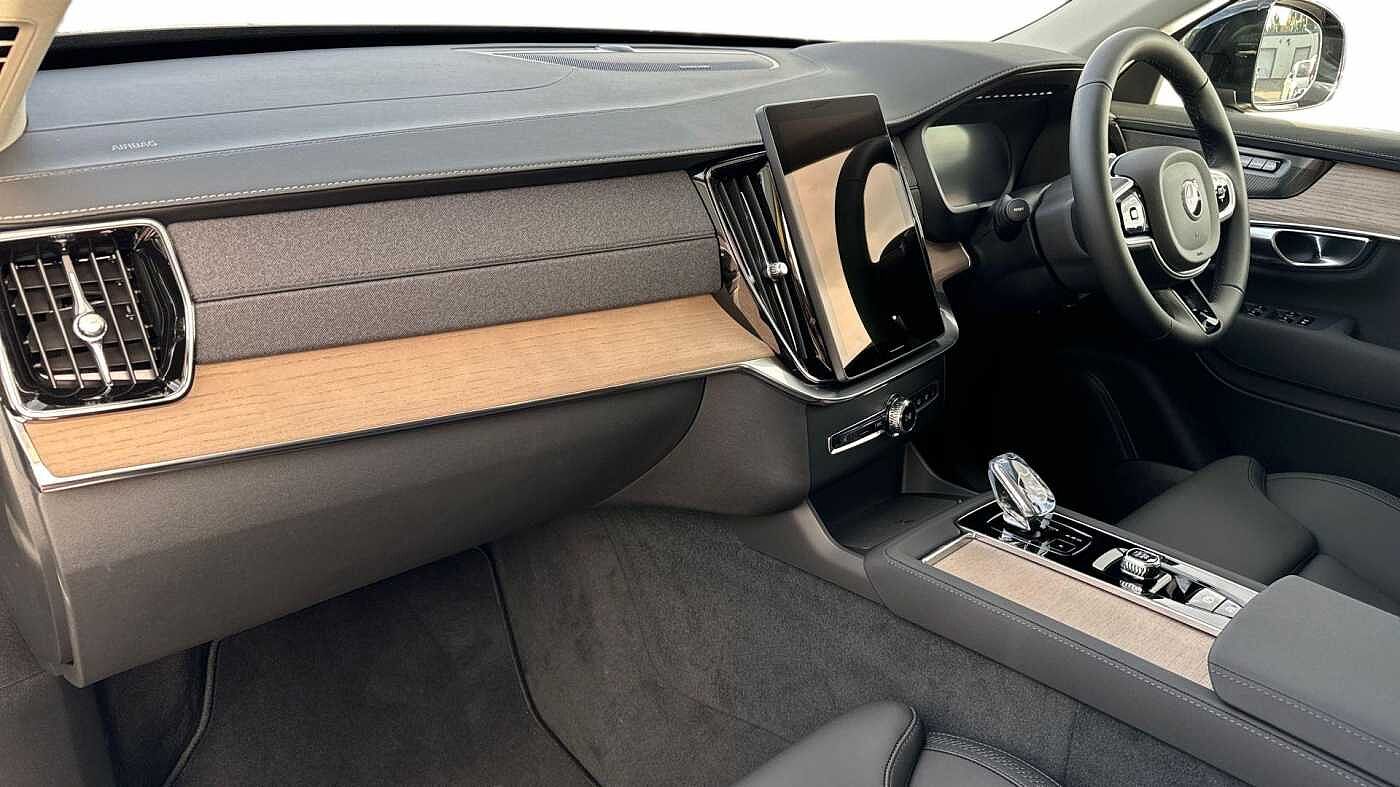 Used Volvo XC90 2025 for sale - 76679822: Photo 4